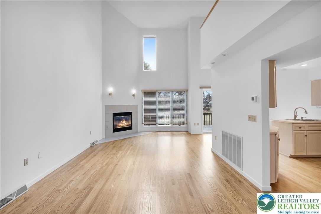 5721 Crawford Dr - Photo 7 of 36