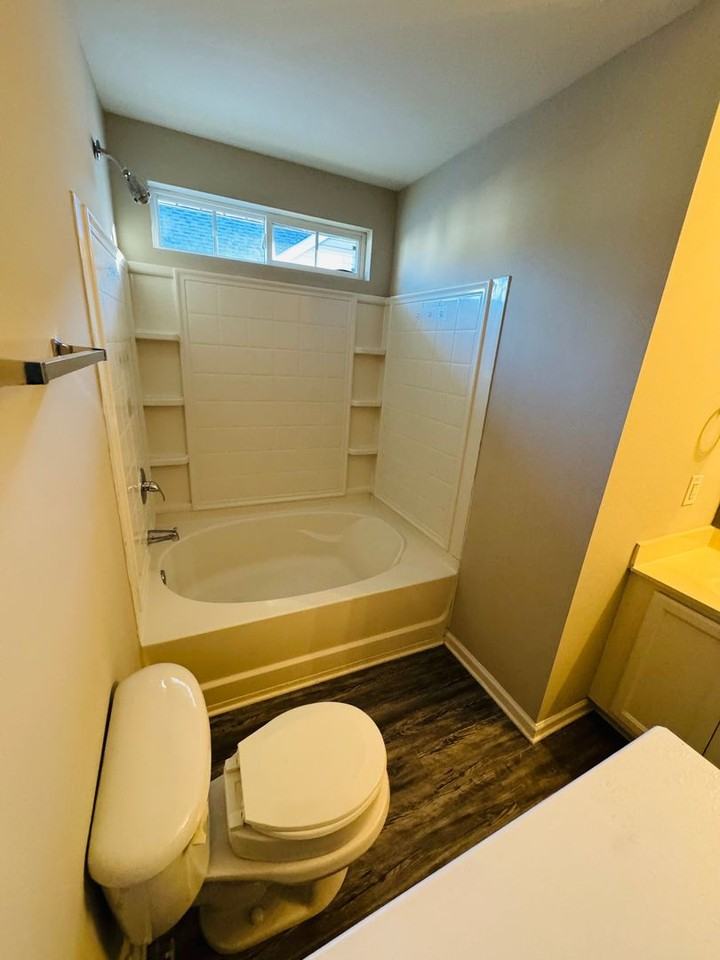 5420 Henderson Oaks Dr - Photo 7 of 18