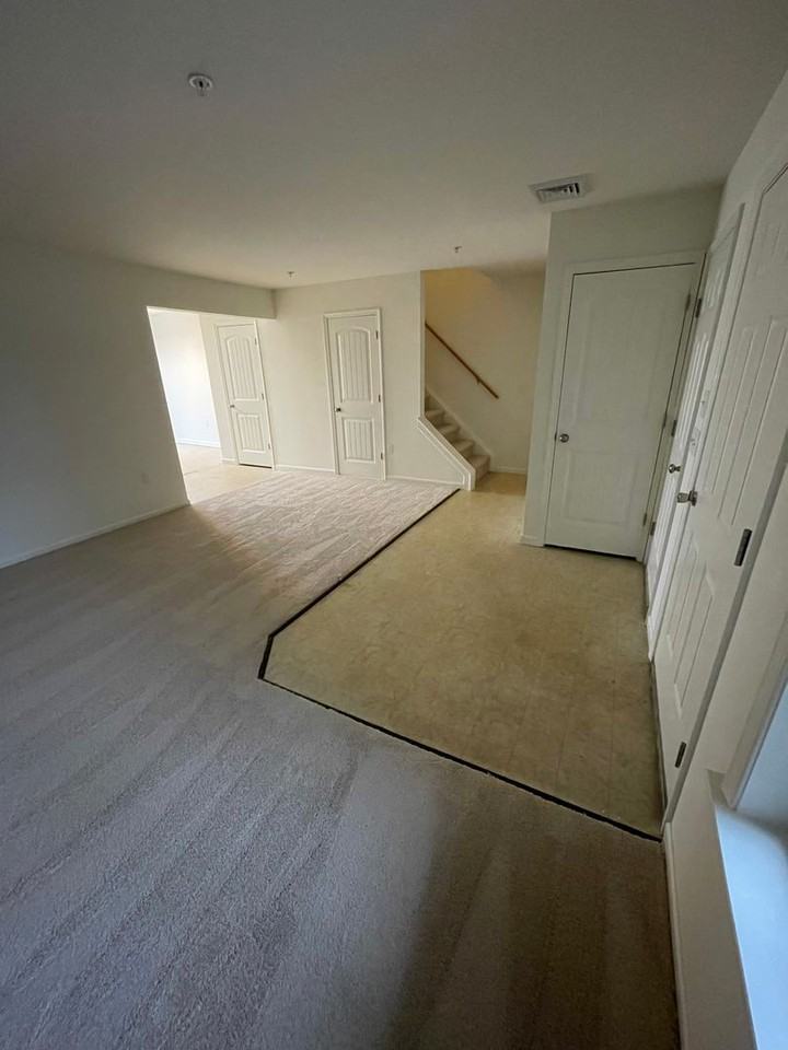 128 Nicole St - Photo 2 of 17