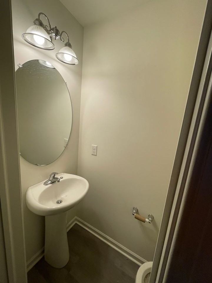 128 Nicole St - Photo 6 of 17