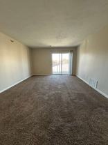 Quail Run Apts. (740 N. 18th Ave.) - Photo 1 of 1