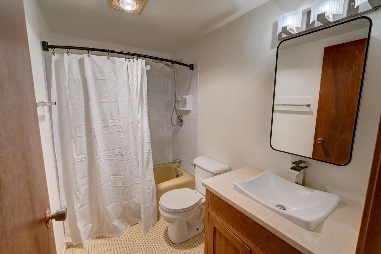 6404 Maywood Ave - Photo 4 of 44