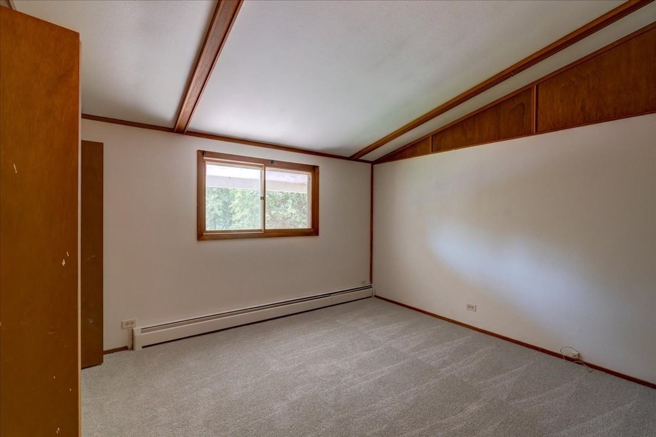 6404 Maywood Ave - Photo 5 of 44