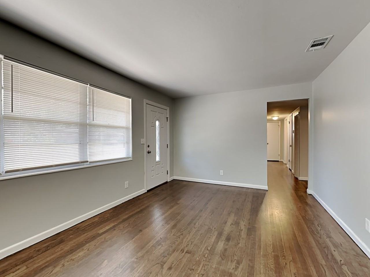 3124 Cesery Blvd - Photo 7 of 16