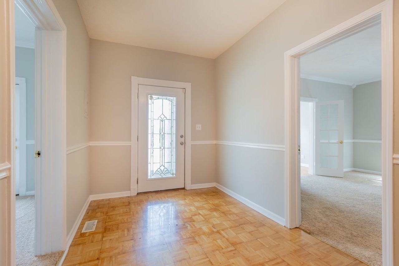 4127 2nd Ave - Photo 5 of 18