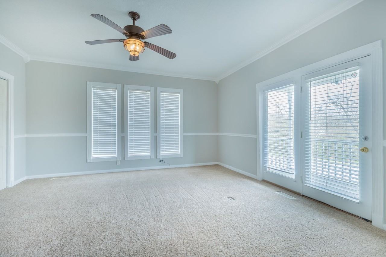 4127 2nd Ave - Photo 6 of 18