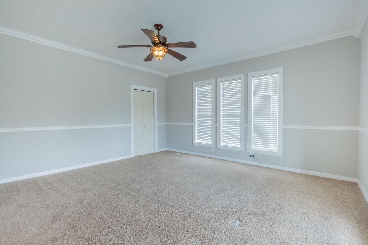 4127 2nd Ave - Photo 7 of 18