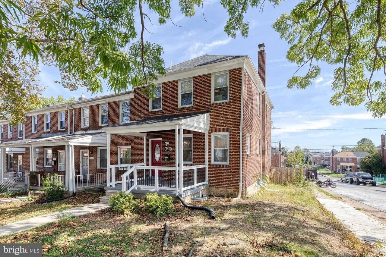 3501 Woodstock Ave - Photo 2 of 27