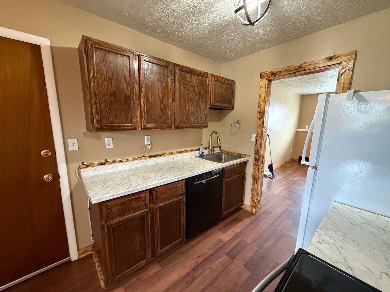 310 N 9th Ave #1 - Photo 7 of 17