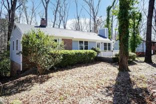 304 Hickory Dr - Photo 1 of 1