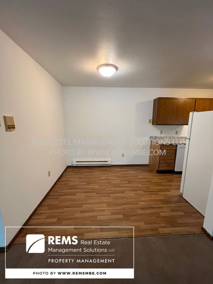 554 E Slifer St - Photo 2 of 12