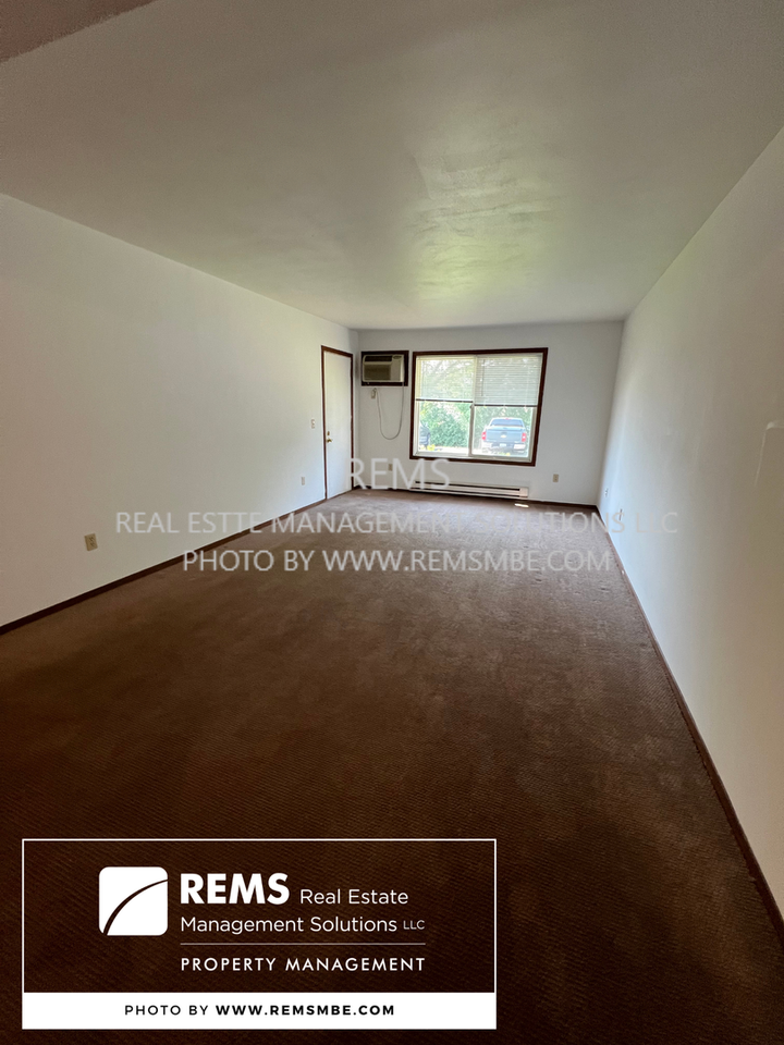 554 E Slifer St - Photo 6 of 12