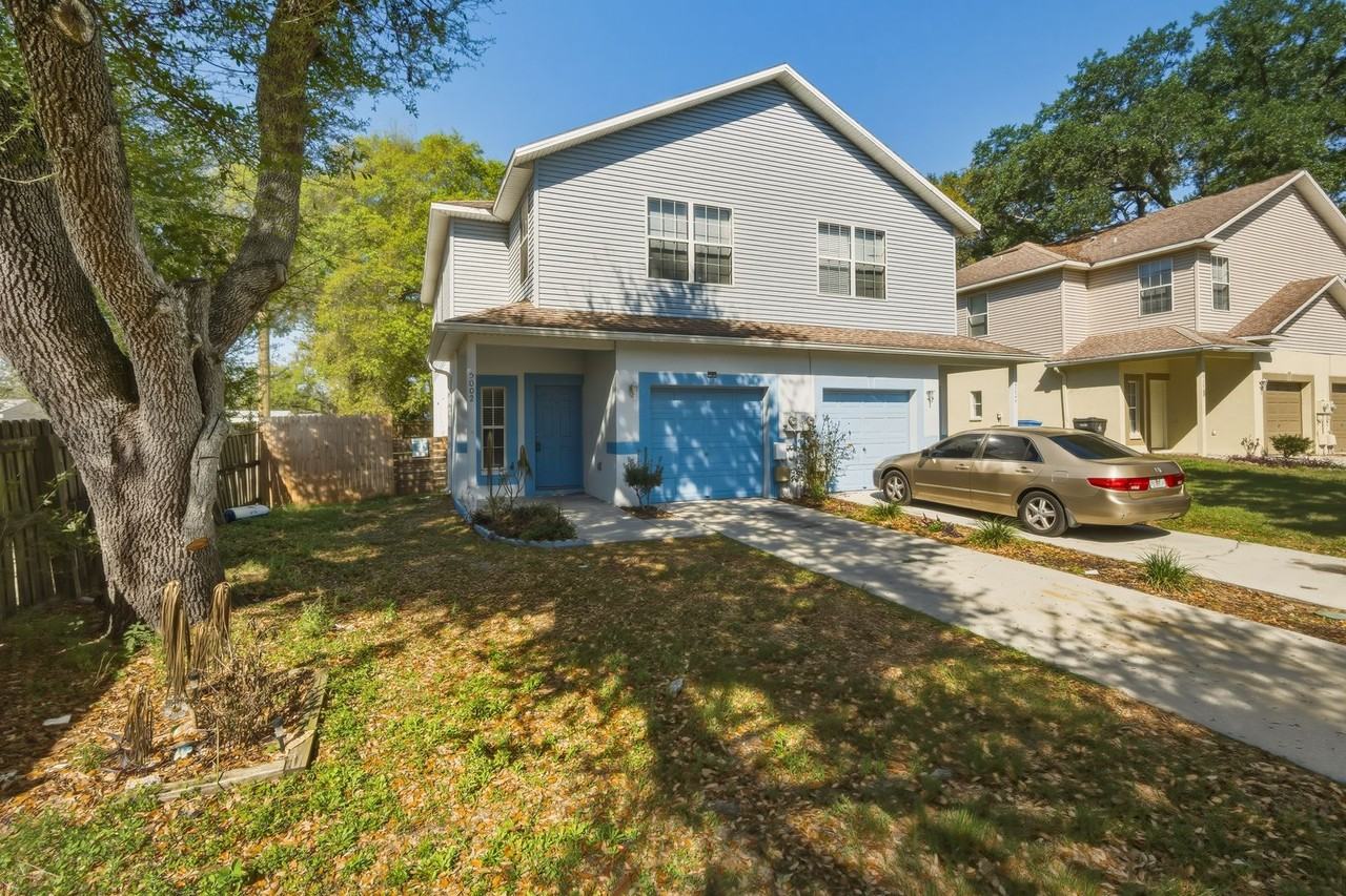 5002 Beechcraft Way - Photo 3 of 26