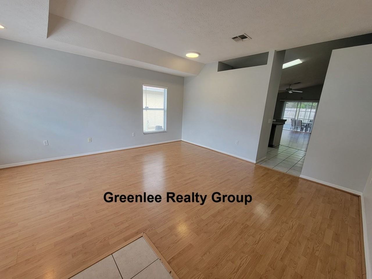 7942 Chadwick Dr - Photo 5 of 29