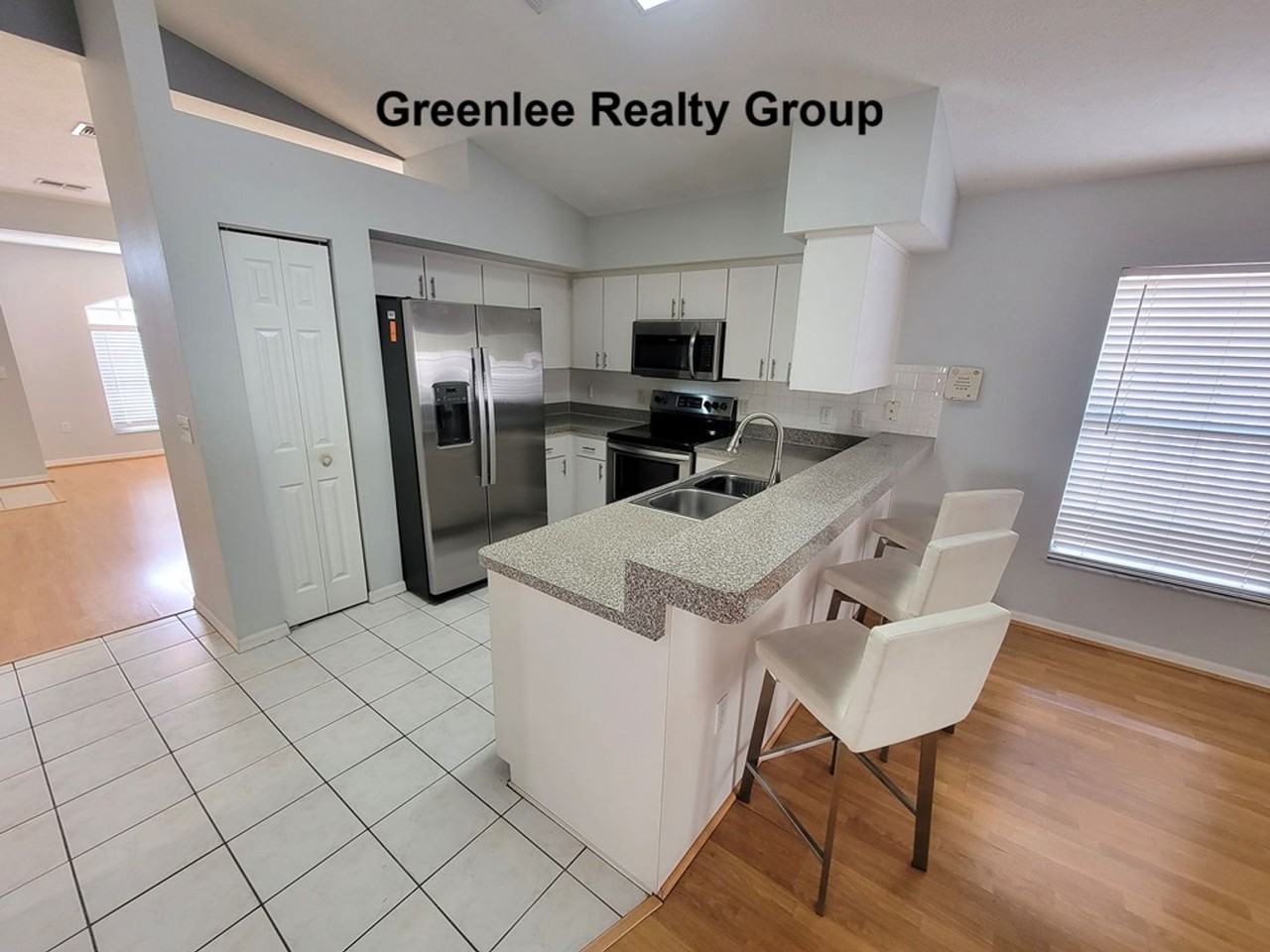 7942 Chadwick Dr - Photo 6 of 29