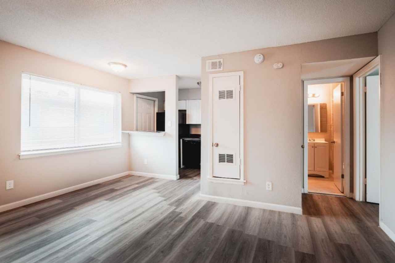 Eden Pointe - Photo 2 of 16