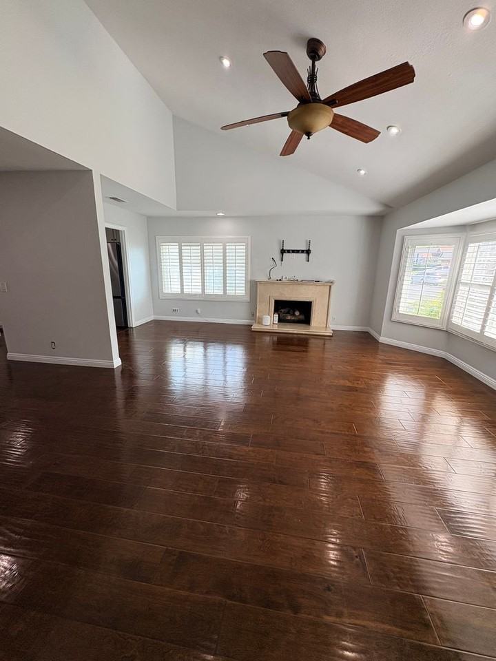 200 N Circulo Robel - Photo 2 of 26