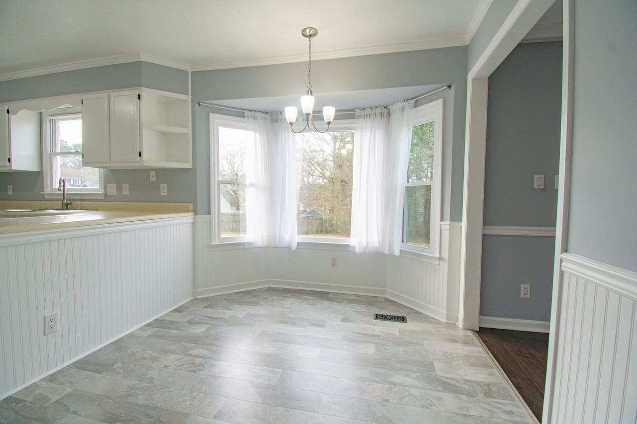 2494 Lakeheath Ct - Photo 7 of 27