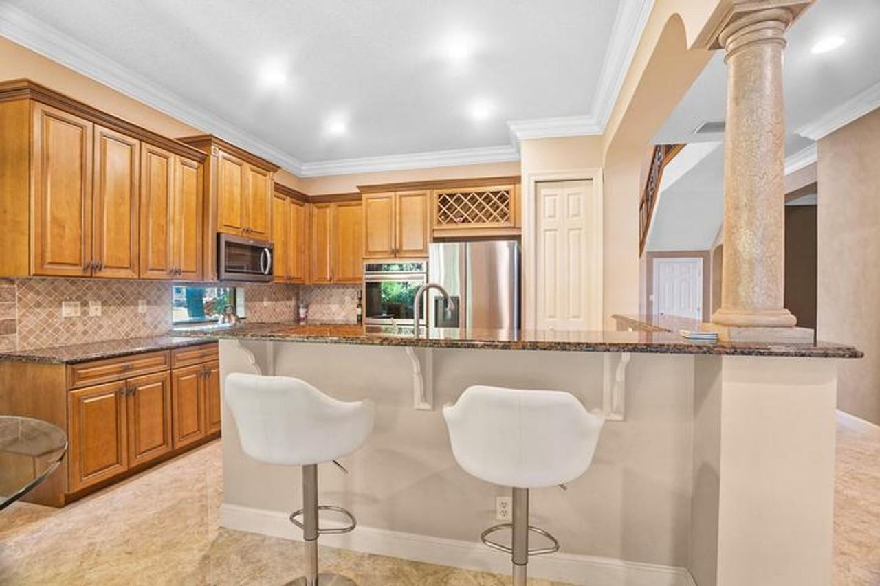 3483 Collonade Dr - Photo 2 of 23