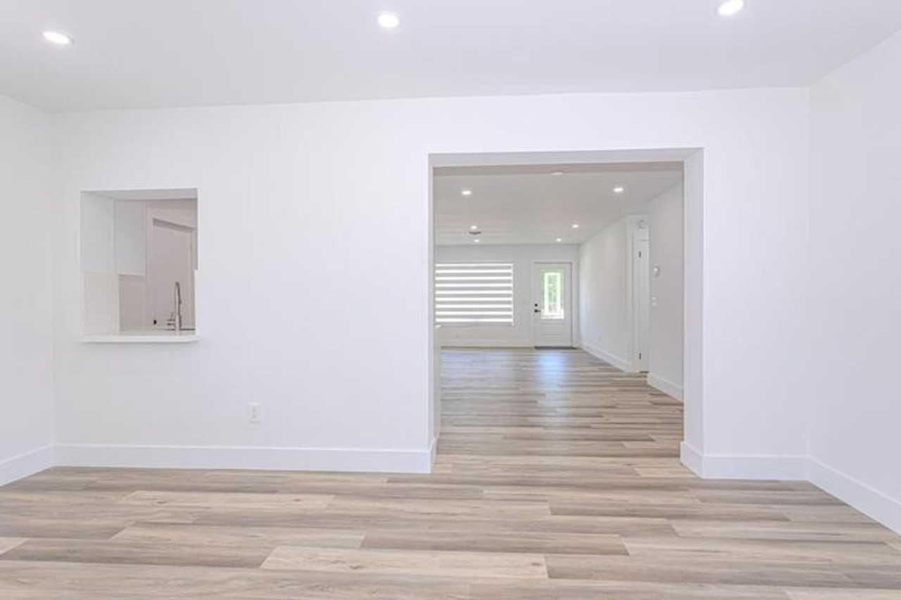 1717 16th Ct N - Photo 7 of 22