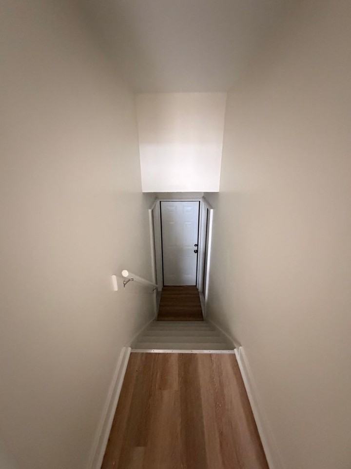 1439 Nightingale Rd - Photo 7 of 12