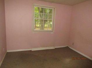 767 Cedar St #1 - Photo 4 of 27