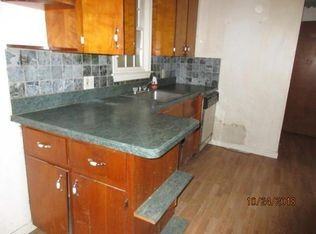 767 Cedar St #1 - Photo 5 of 27