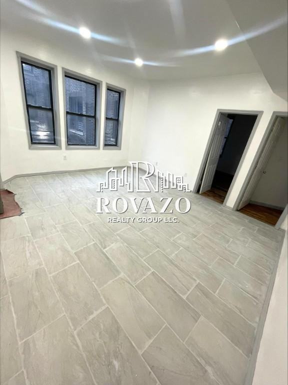 53 Milford Ave #16-8-17 - Photo 3 of 6