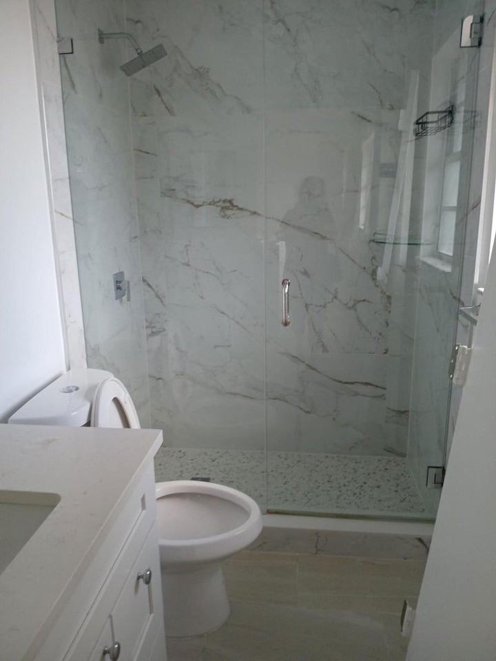 441 Cypress Way W - Photo 3 of 8