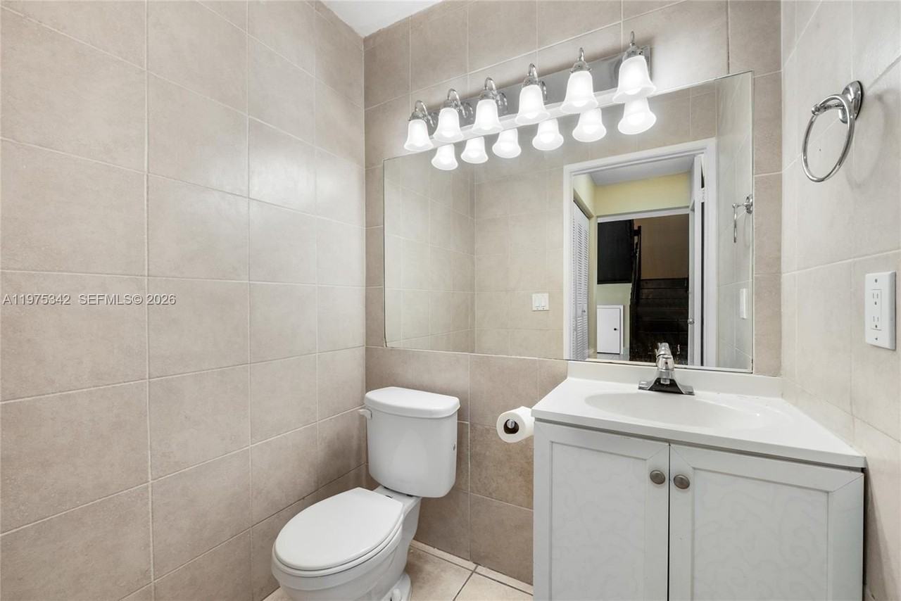 11737 Sw 116th Ter #11737 - Photo 5 of 14