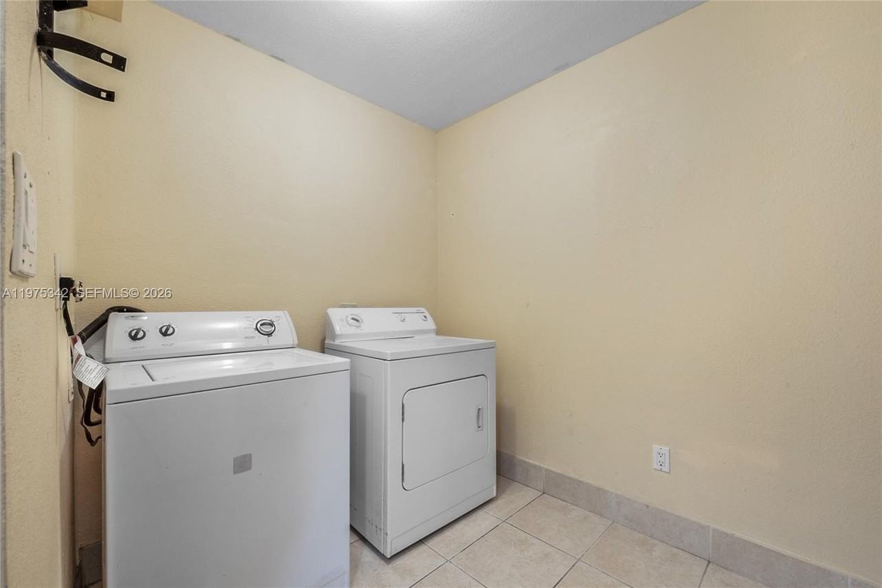 11737 Sw 116th Ter #11737 - Photo 6 of 14