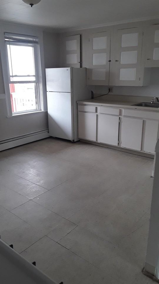 158 Front St #2ndFLAPT10 - Photo 2 of 8