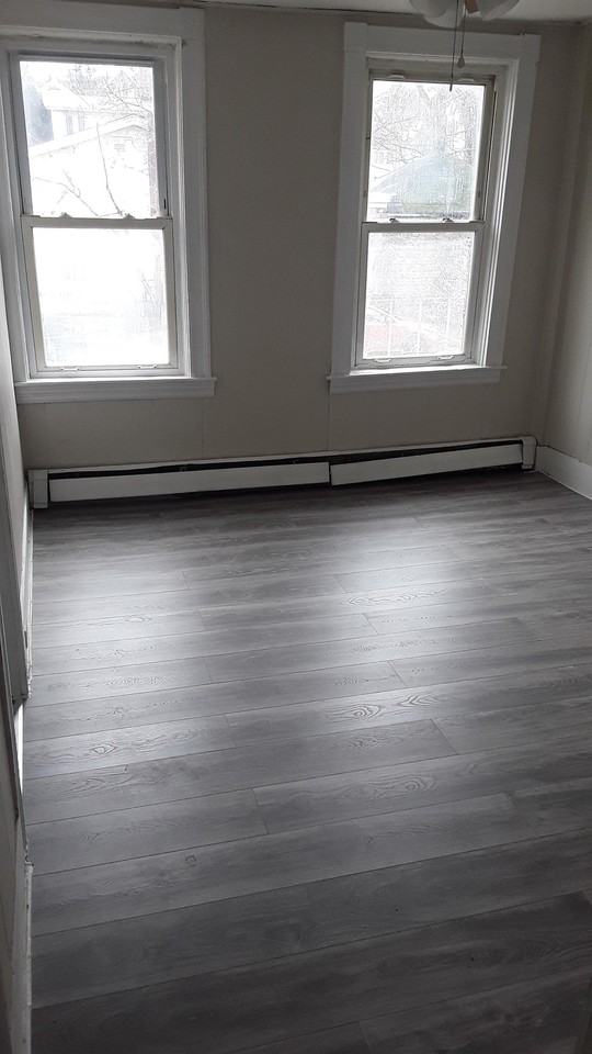 158 Front St #2ndFLAPT10 - Photo 5 of 8