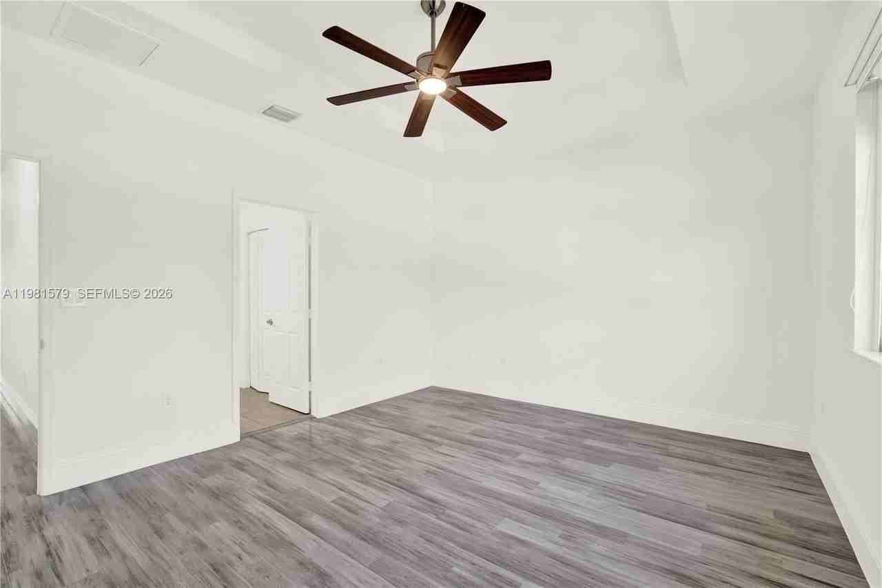 9243 Sw 227th Ter #9243 - Photo 6 of 32