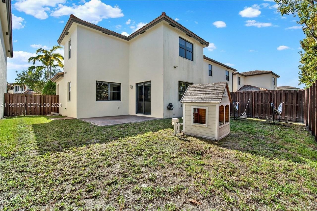 9243 Sw 227th Ter #9243 - Photo 7 of 32