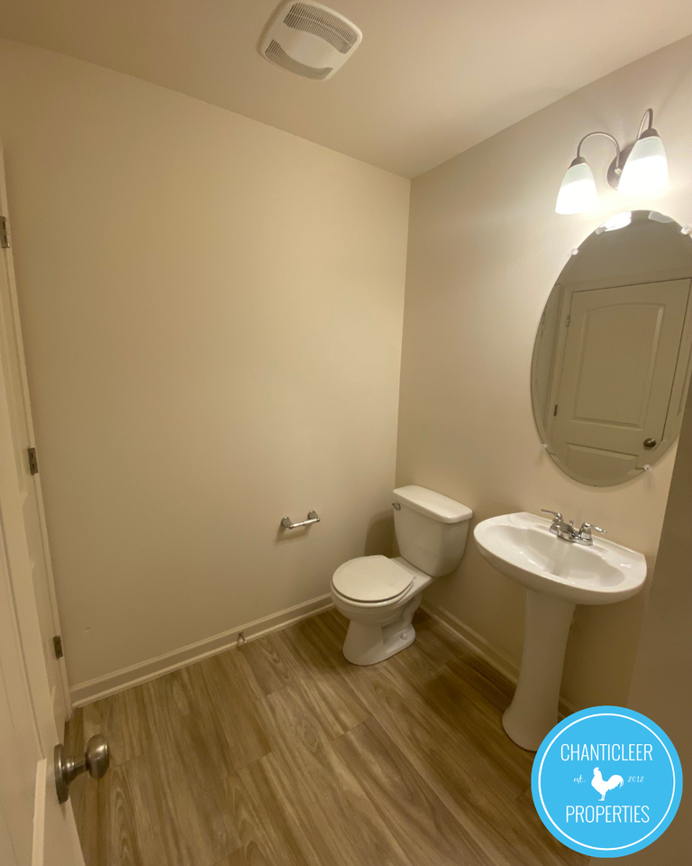 6 Rochambeau Ct #1 - Photo 7 of 14