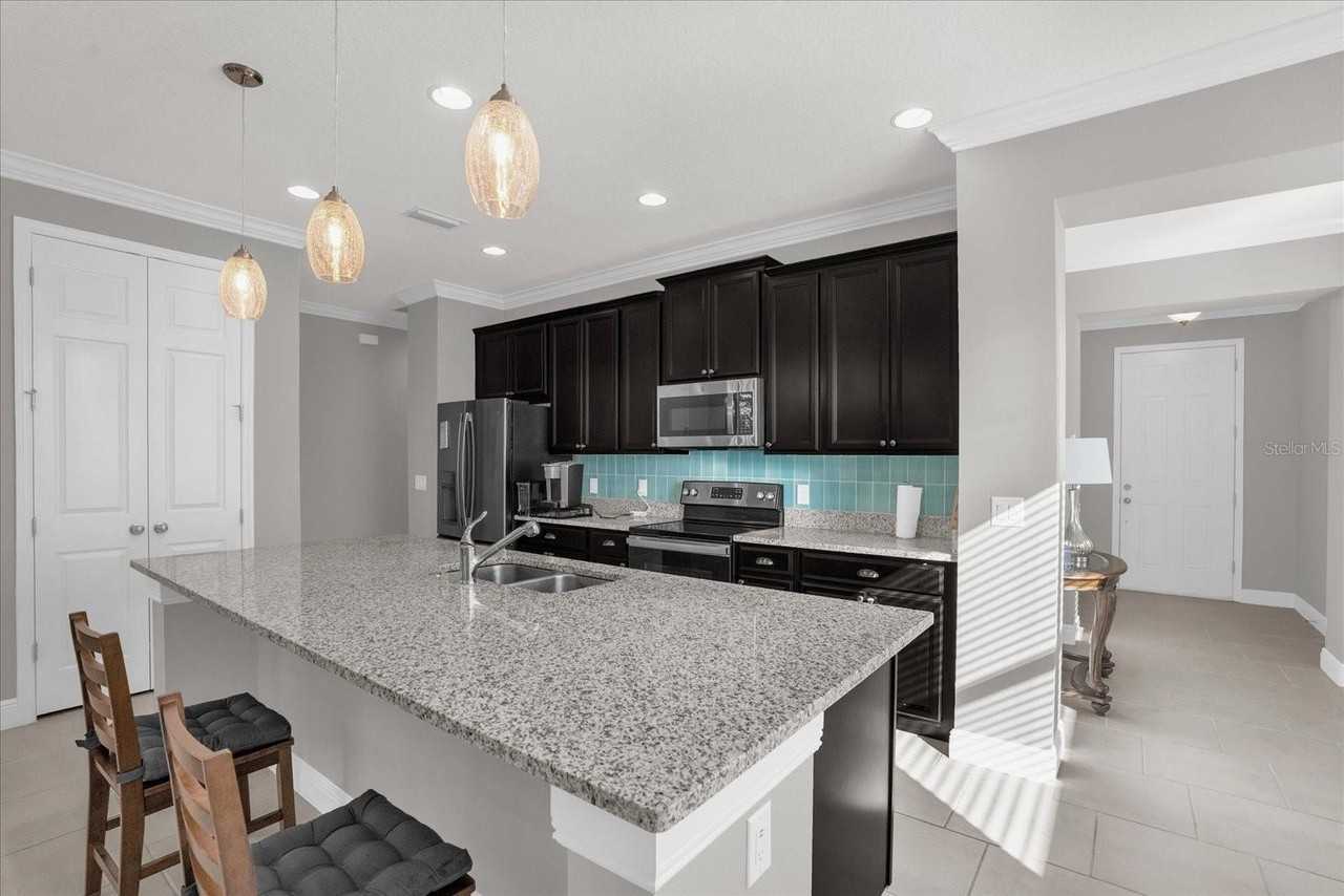 3170 Wauseon Dr - Photo 7 of 36