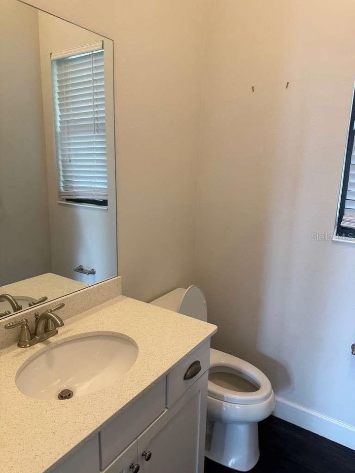 8370 Via Vittoria Way - Photo 7 of 9