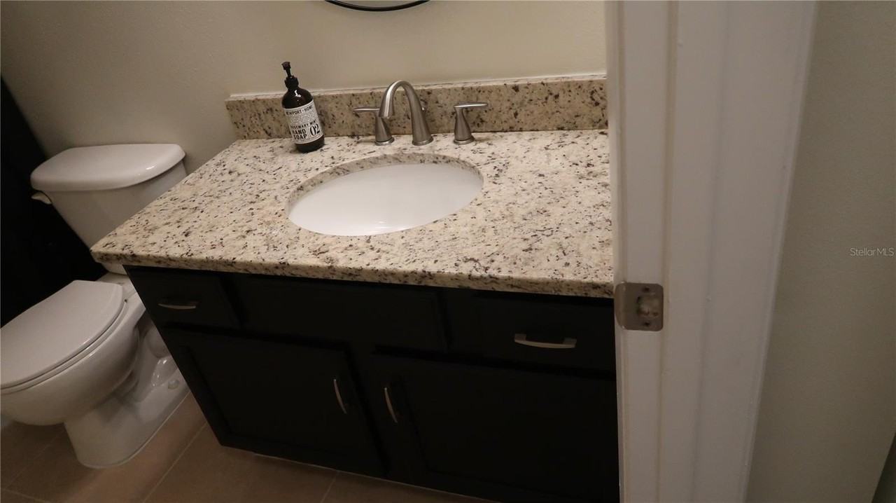 2025 San Marcos Dr Se #27 - Photo 5 of 7