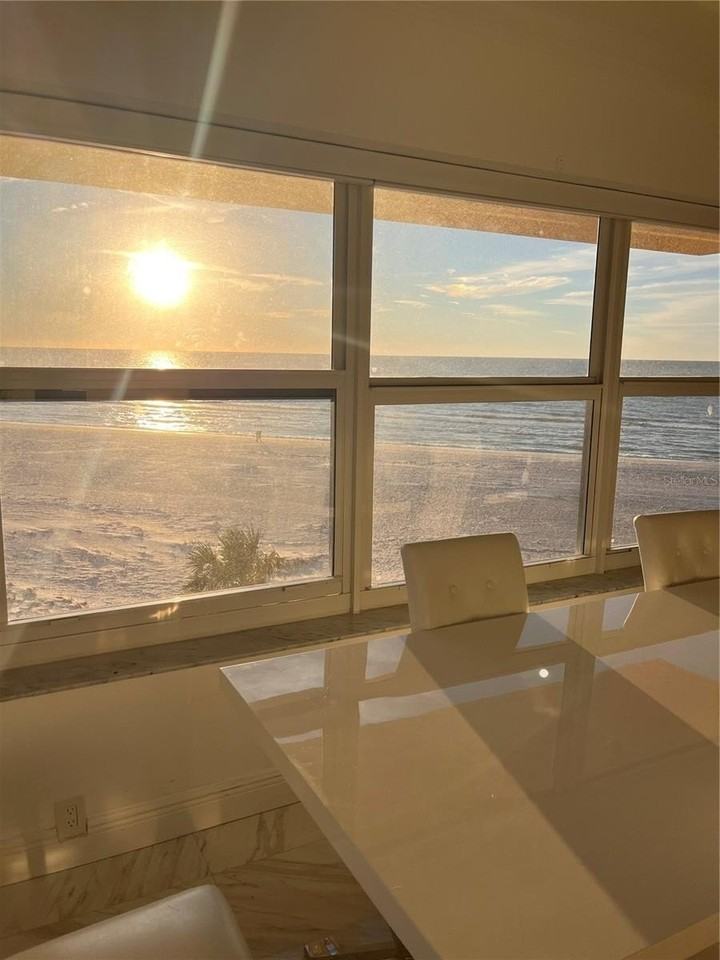 880 Mandalay Ave #S302 - Photo 2 of 12