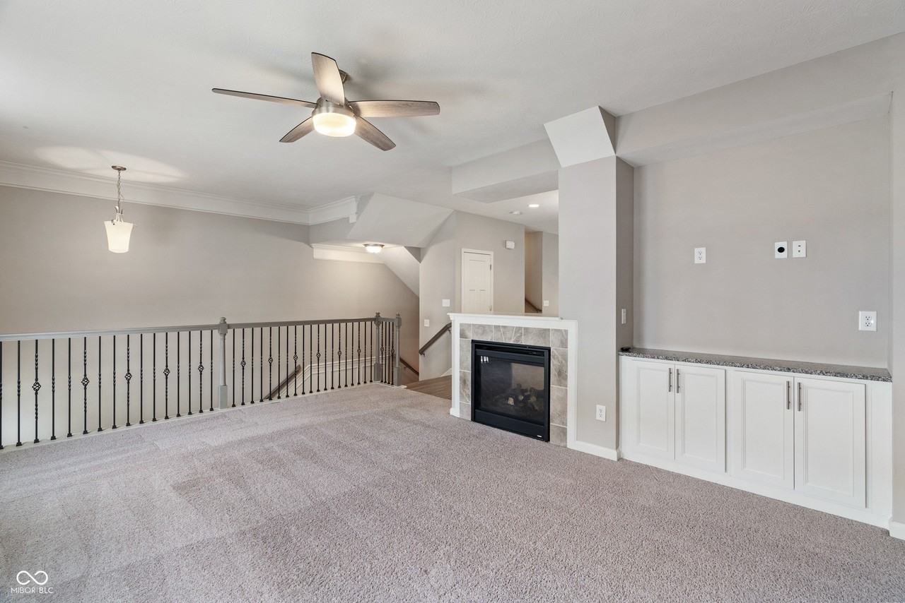 16029 Coleman Dr - Photo 7 of 44