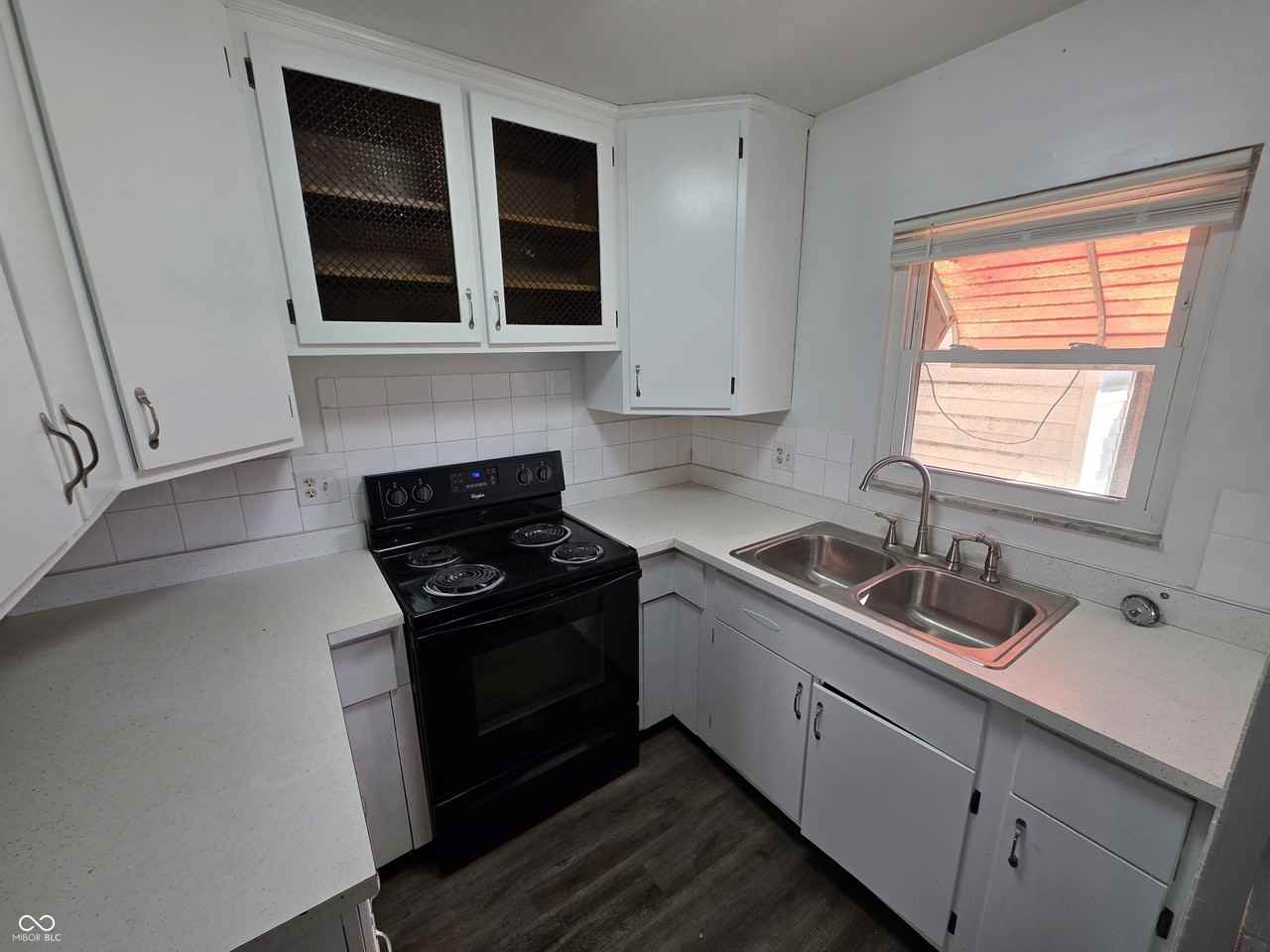 3809 Biscayne Rd - Photo 6 of 15