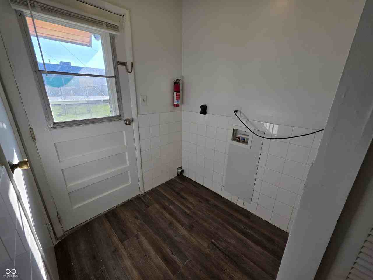 3809 Biscayne Rd - Photo 7 of 15