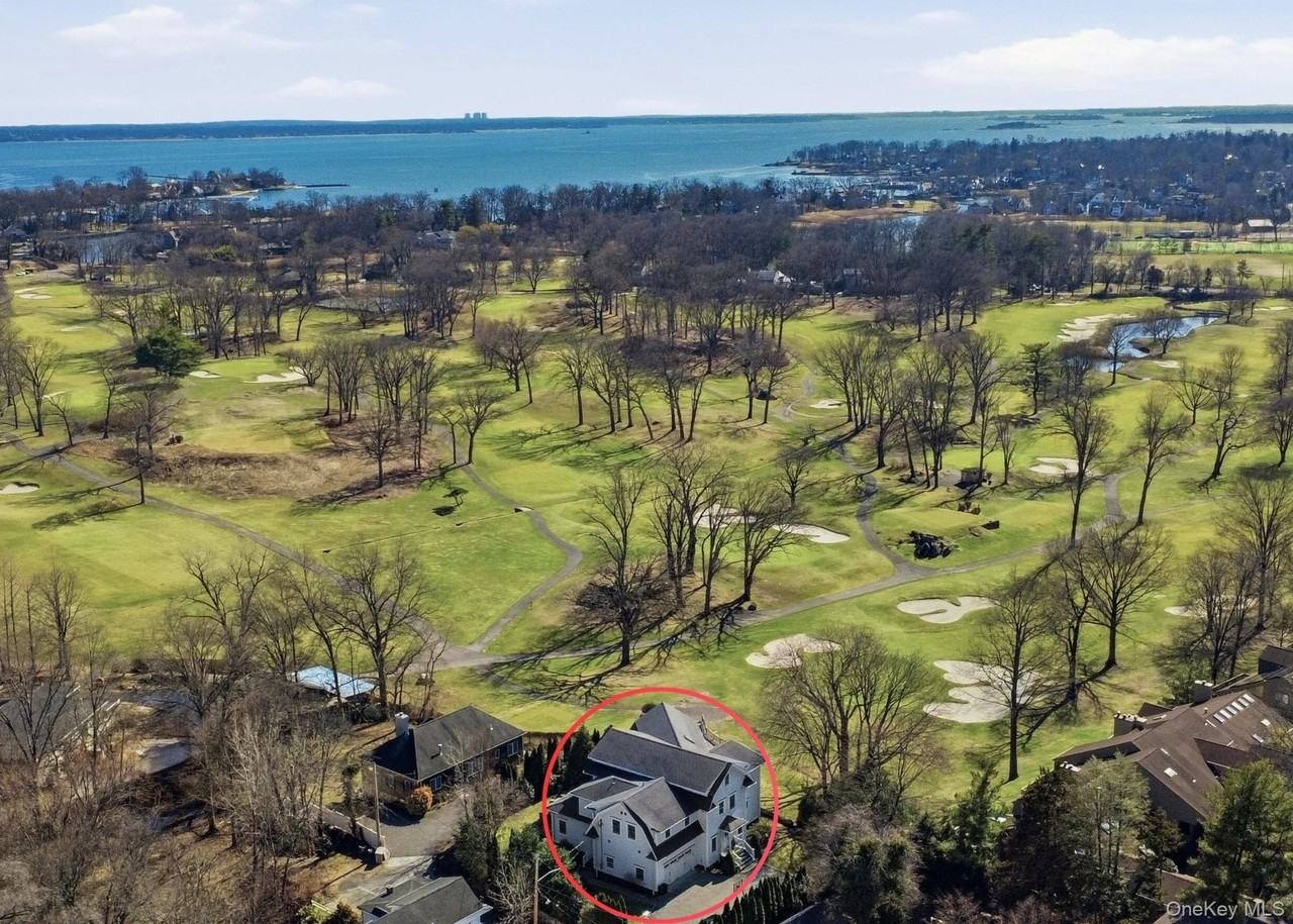 74 Old Post Ln - Photo 2 of 34