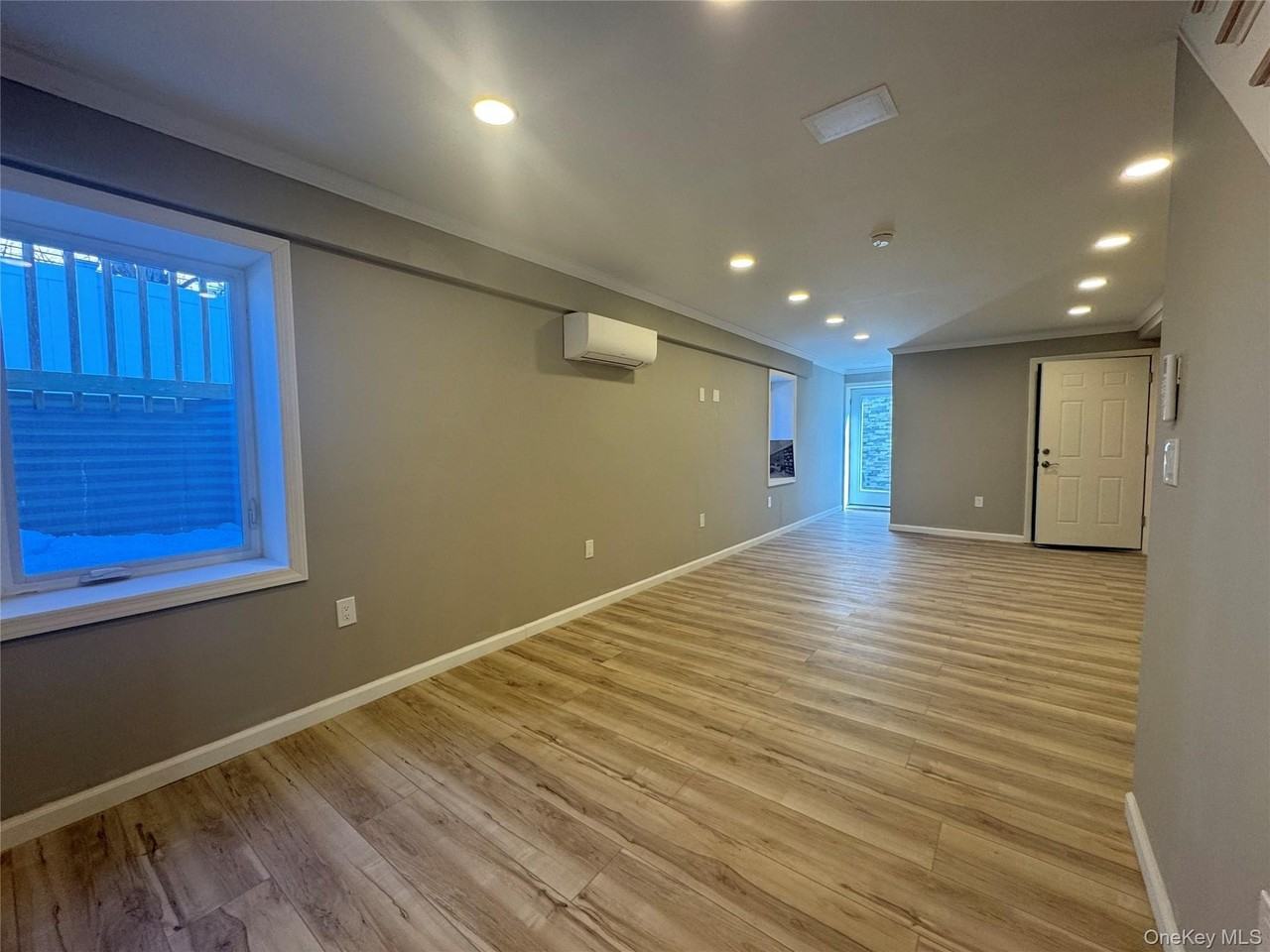 119 Whittier Dr - Photo 4 of 8