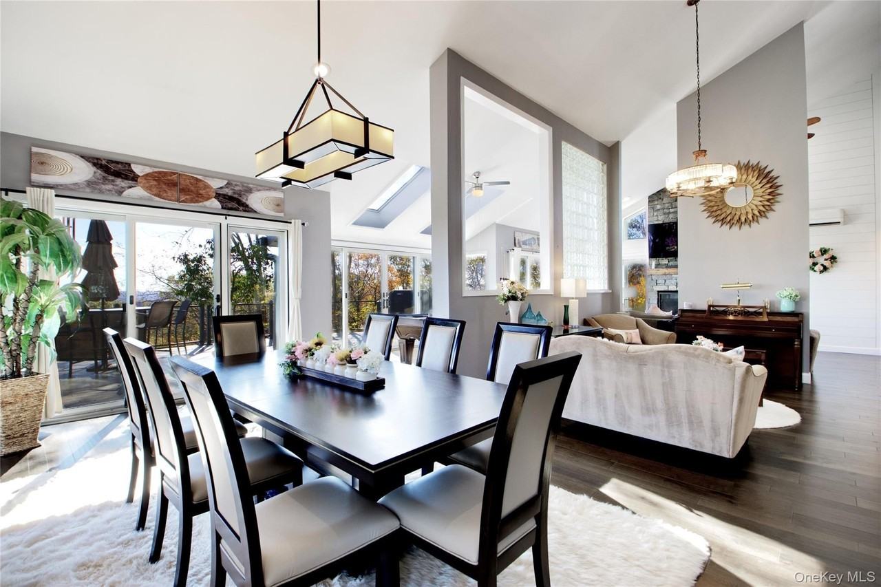 26 Summit Circle Dr - Photo 4 of 36