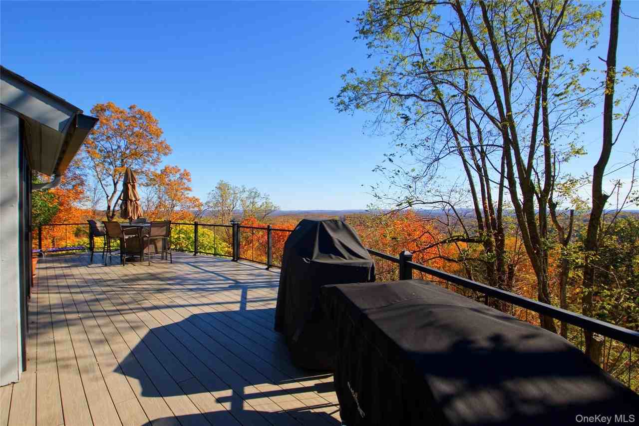 26 Summit Circle Dr - Photo 7 of 36