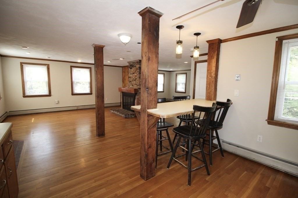 27 Andover Rd Unit 1 - Photo 4 of 19