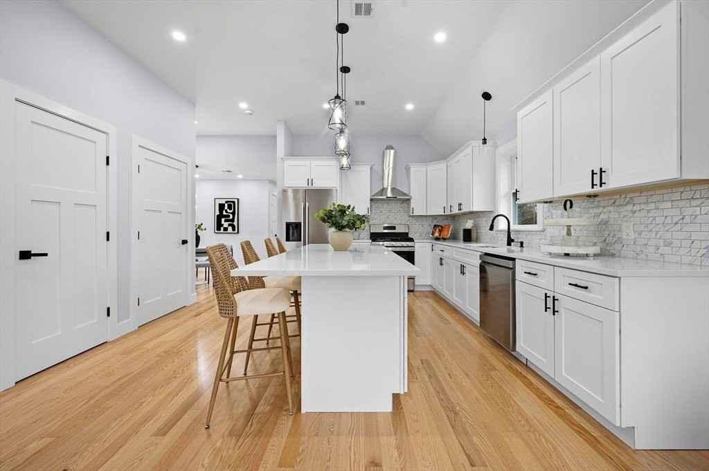 69 Readville St Unit B - Photo 6 of 30