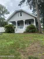 featured image of 36 Whalepond Road unit: Front